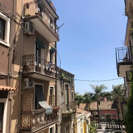 Cortile Del Nespolo Apartment Aci Castello