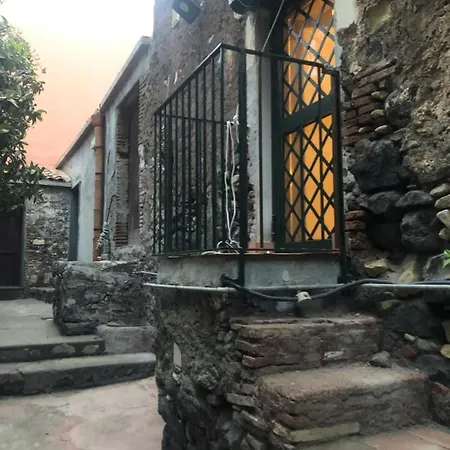 Apartment Cortile Del Nespolo